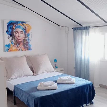 De Invitados De Casa Tais Malaga