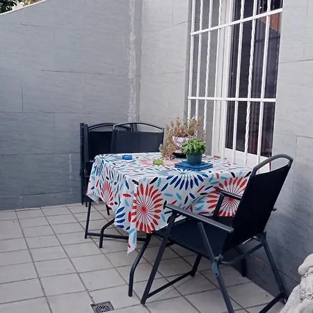 Homestay De Invitados De Casa Tais Malaga