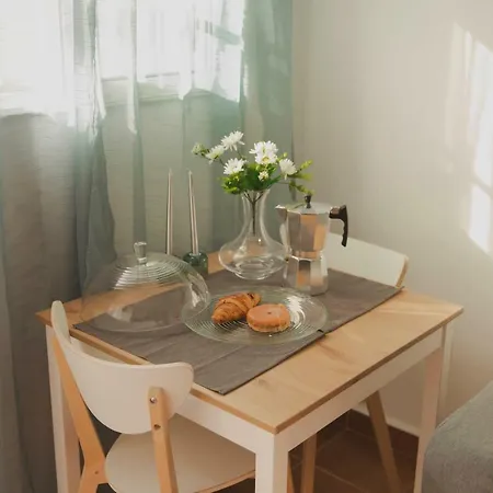 De Invitados De Casa Tais Malaga